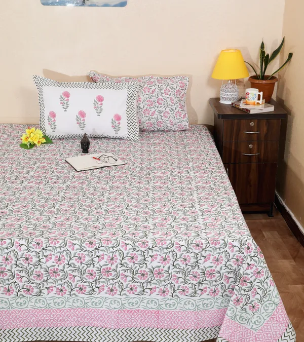220_TC_|_335_GSM_|_Pink_And_Green_Cotton_Floral_Print_Bedsheet_With_Pillow_Cover
