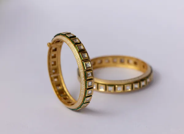 Gold_Regal_Kundan_Openable_Bangles_With_Emerald_Accents