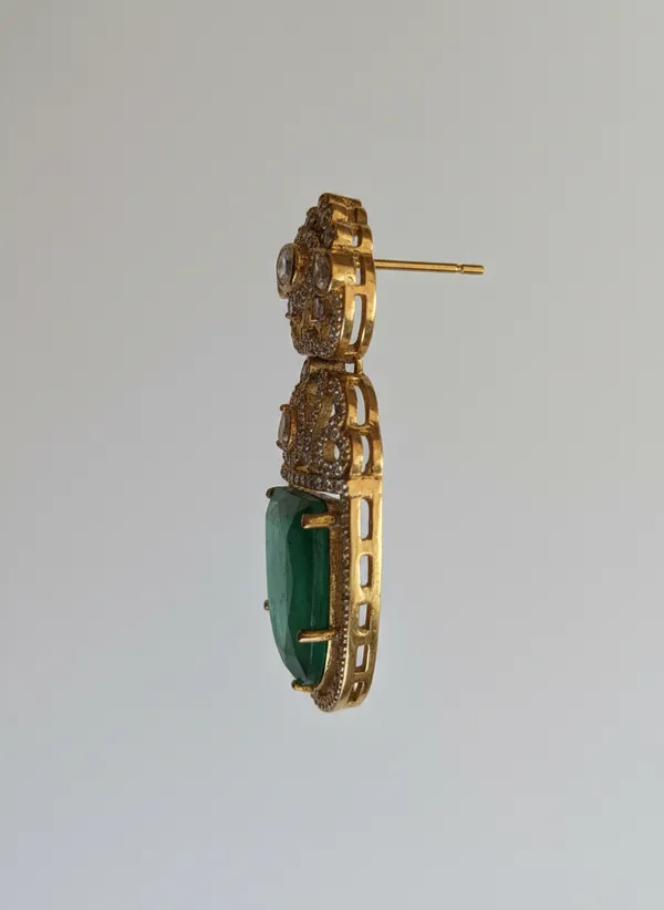 Regal_Emerald_And_Polki_Filigree_Dangler_Earrings