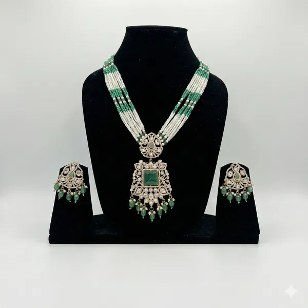Regal_Emerald_And_Pearl_Kundan_Long_Necklace_Set