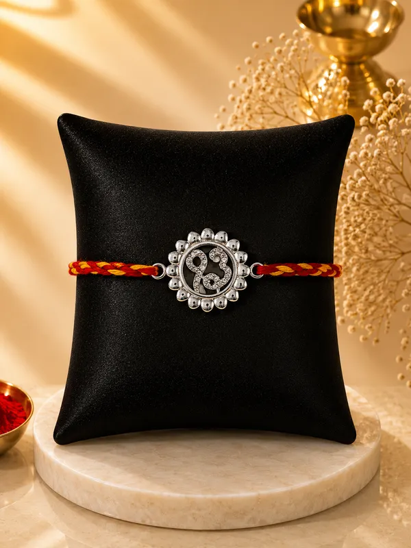 Divine_Ek_Onkar_Rakhi_(Sterling_Silver_925)_In_Auspicious_Kalawa_thread