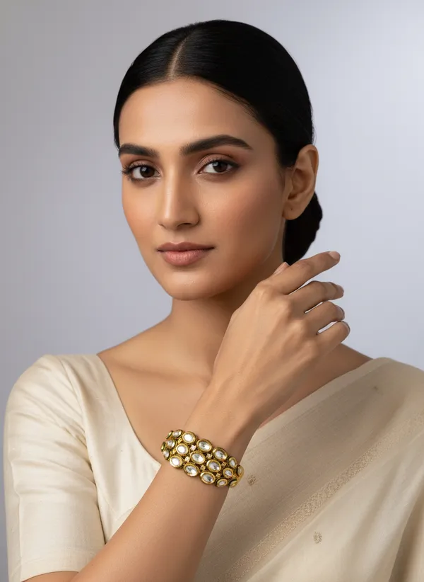 Gold_And_Clear_Toned_Exquisite_Kundan_And_Cz_Half-Top_Bracelet