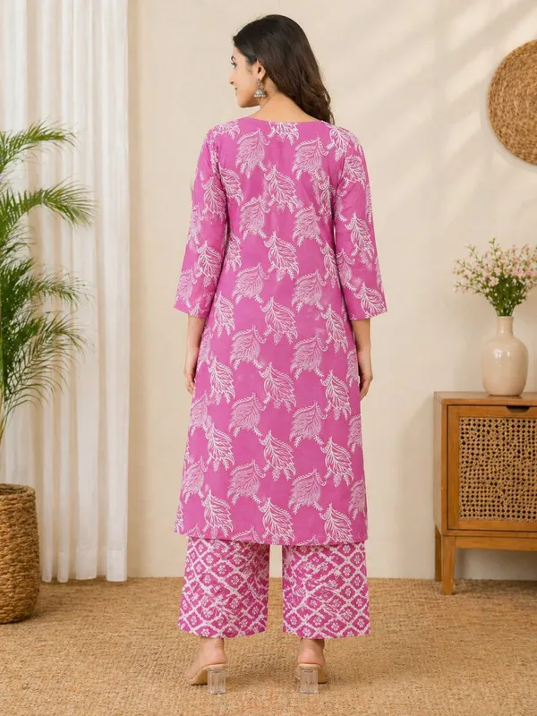 Nuvesta_Pink_Petal_Ethnic_Kurta_Pant_Set