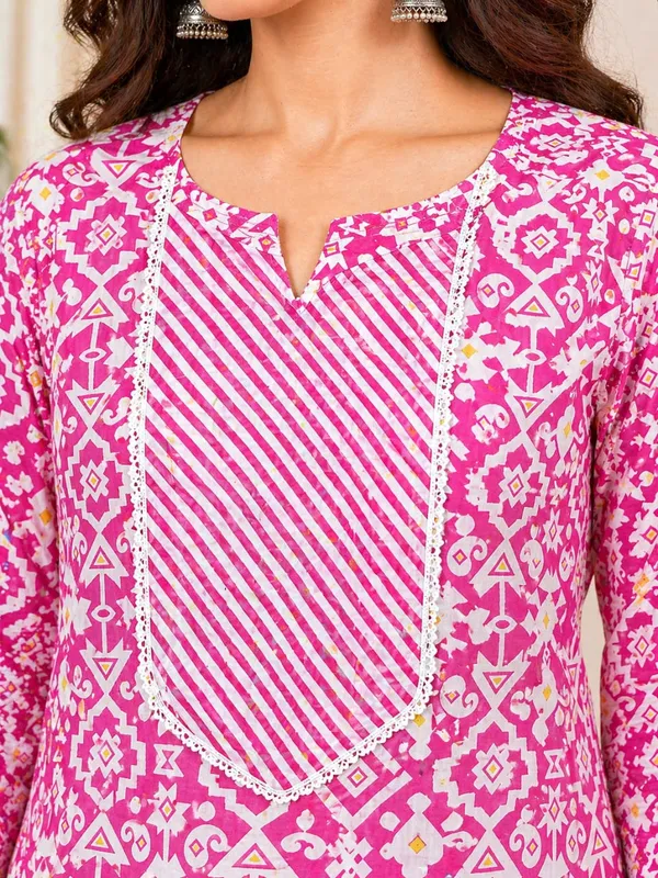 Pink_Blossom_Geometric_Printed_Cotton_Kurta_Palazzo_Set_by_Nuvesta