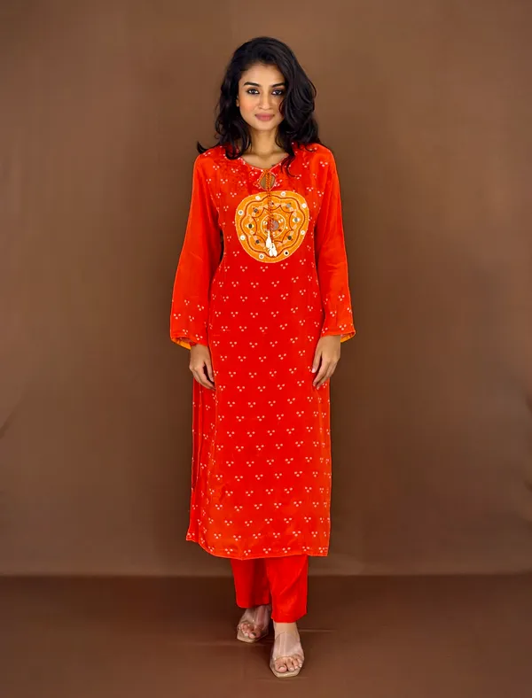 Orange_Embroidered_Kurta_Set_With_Mirror_Work_And_Sequins