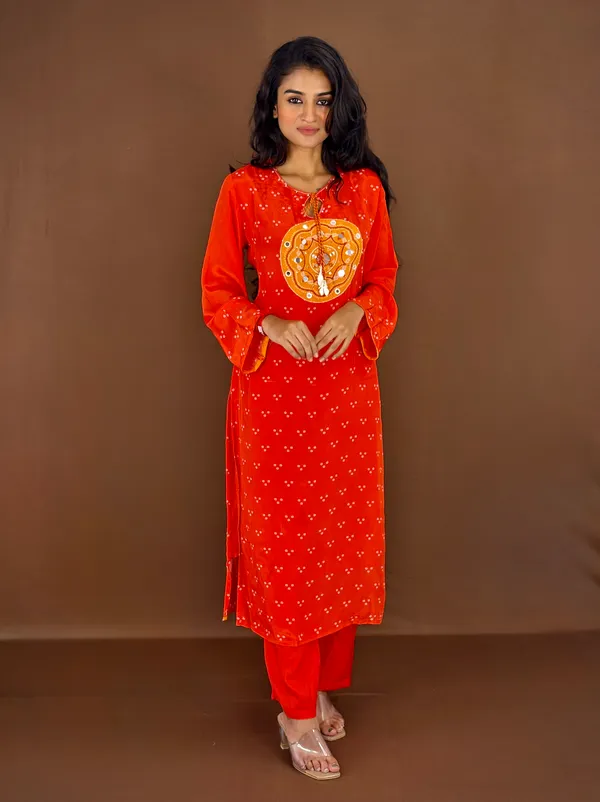 Orange_Embroidered_Kurta_Set_With_Mirror_Work_And_Sequins