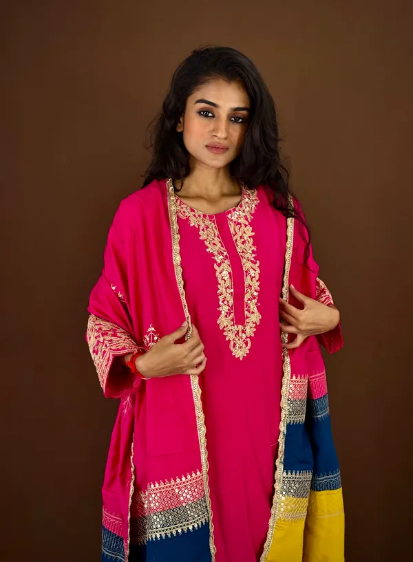 Elegant_Pink_Embroidered_Kurta_Set_With_Golden_Detailing