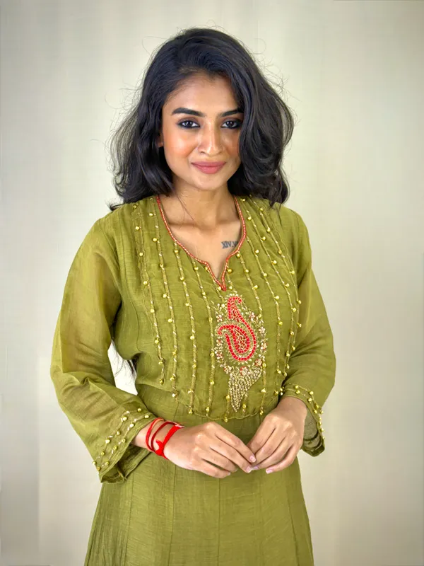 Olive_Green_Embellished_Kurta_Set_With_Red_Dupatta