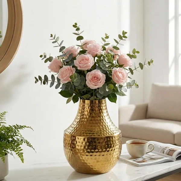 Hammered_Iron_Vase_With_Gold_Finish_Decorative_Flower_Vase_For_Living_Room