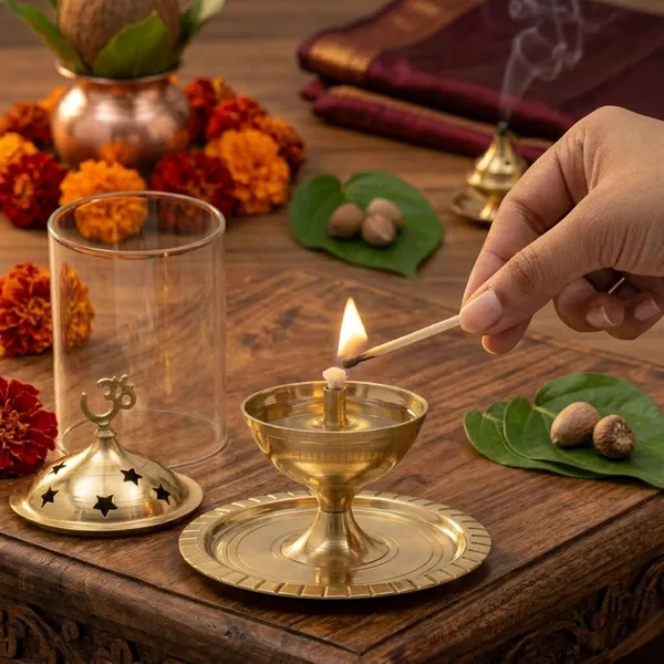 Brass_Akhand_Diya_With_Glass_Cover_And_Om_Symbol_Gold_Finish