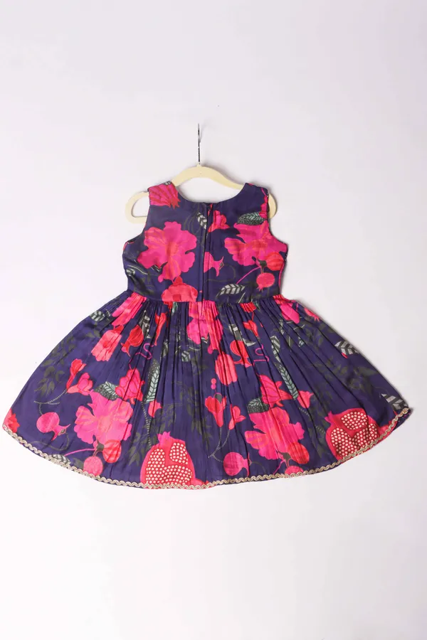 Enchanting_Midnight_Blooms_Ethnic_Set