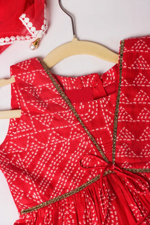 Red_And_White_Charm_Festive_Gown_Set