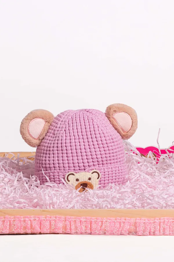 Adorable_Baby_Knit_Hat_With_Teddy_Bear_Design_Pink
