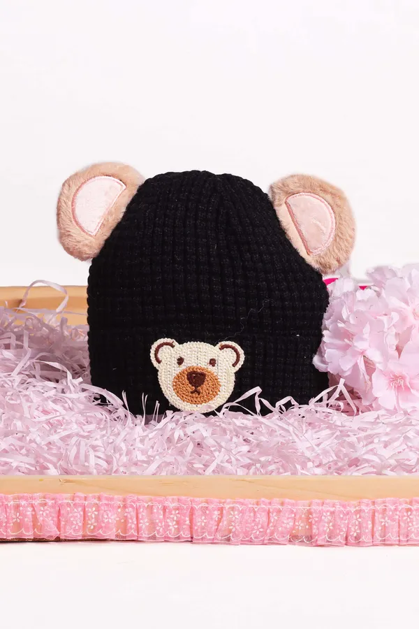 Adorable_Baby_Knit_Hat_With_Teddy_Bear_Design_Black