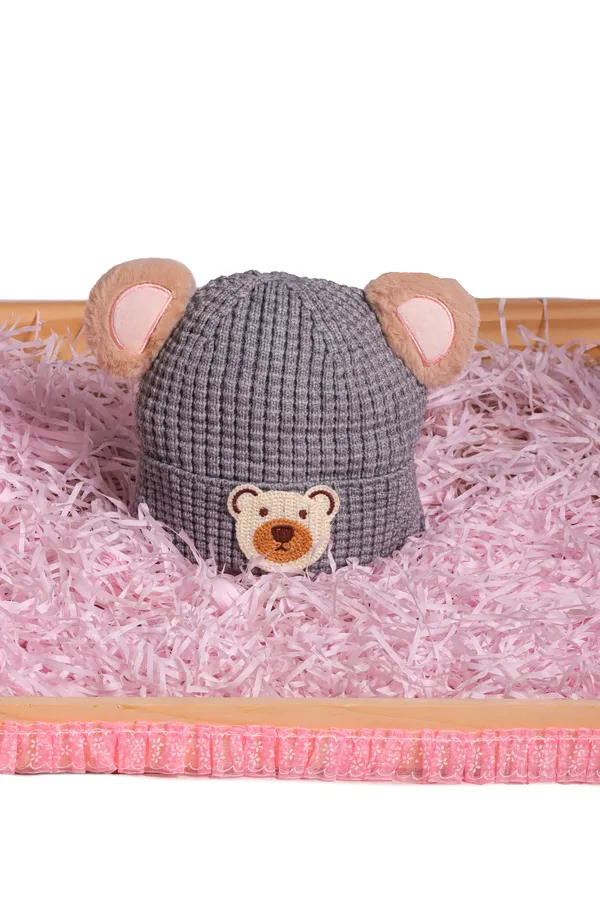 Adorable_Baby_Knit_Hat_With_Teddy_Bear_Design_Grey