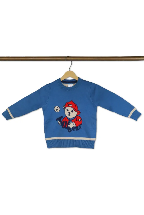 Unisex_Sweater_With_Cute_Bear_Design
