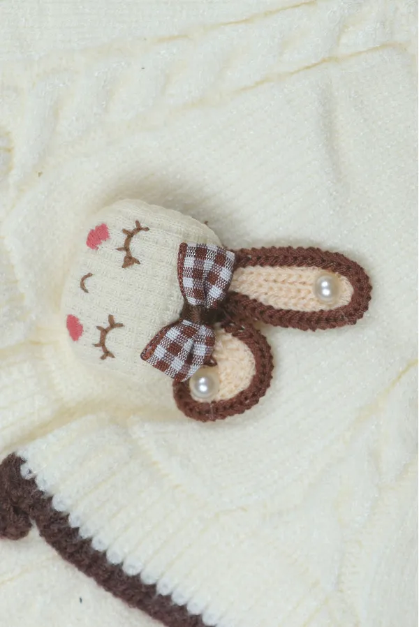 White_Knitted_Sweater_With_Ruffled_Yoke_And_Embroidered_Bear_Design
