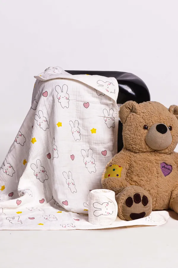 White_Baby_Wrapper_With_Bunny_Hearts_And_Stars_Design