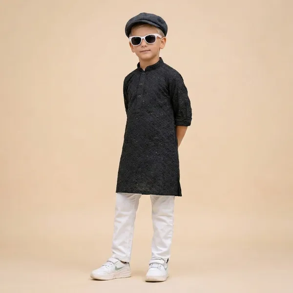 Boys_Black_Embroidered_Kurta_Pajama_Set