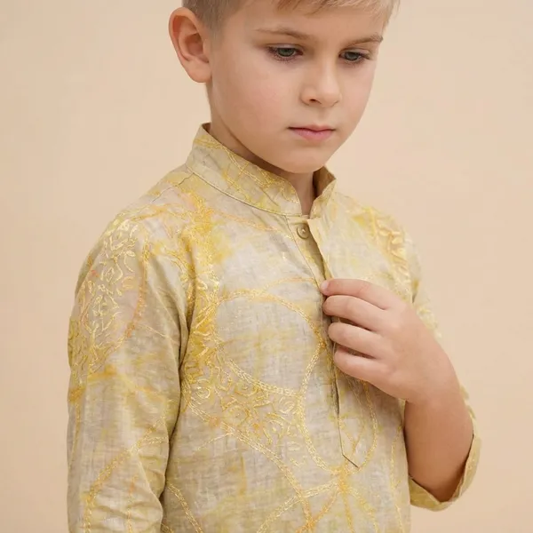 Boys_Yellow_Ethnic_Kurta_With_White_Pants_Set
