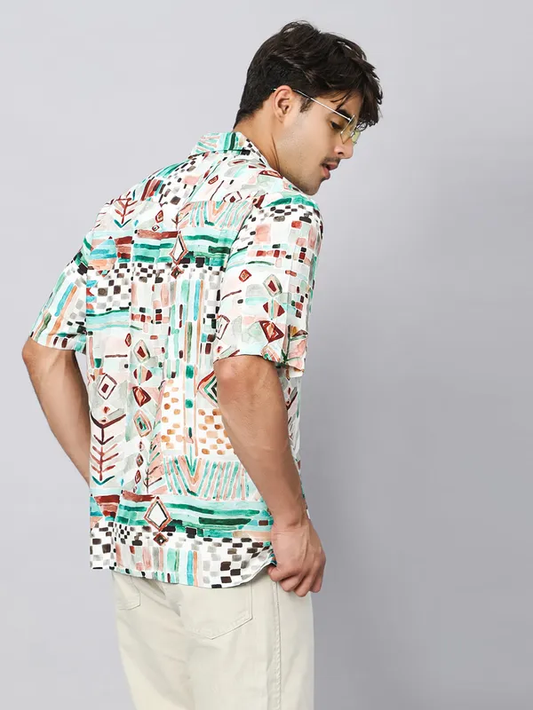 Oriental_Abstract_Oversized_Viscose_Shirt_100%_Viscose_Oversized_Fit