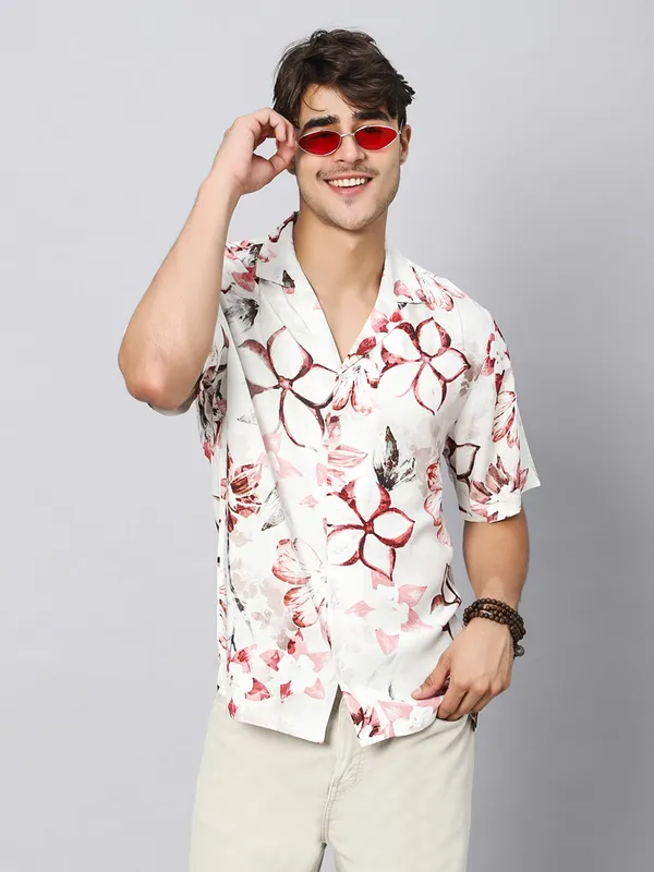 Tropical_Floral_Oversized_Viscose_Shirt_100%_Viscose_Oversized_Fit