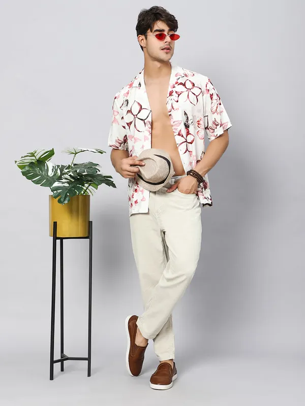 Tropical_Floral_Oversized_Viscose_Shirt_100%_Viscose_Oversized_Fit