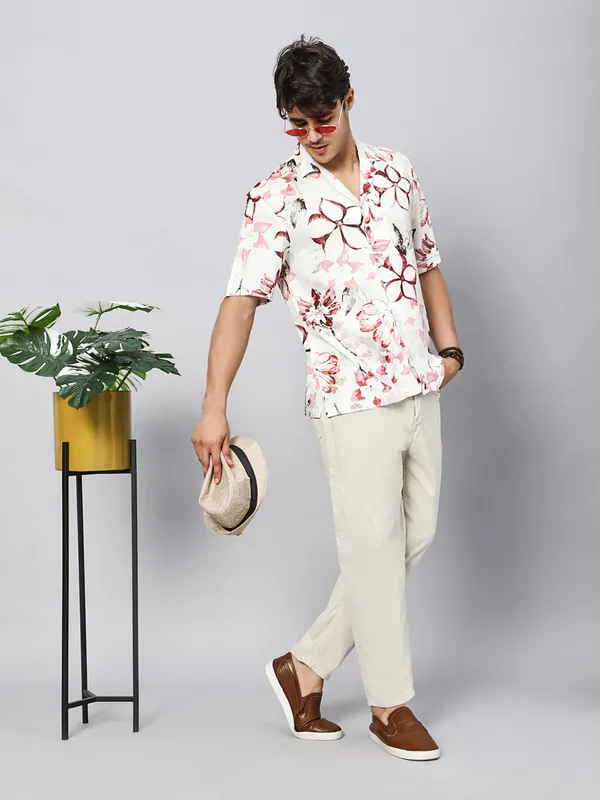 Tropical_Floral_Oversized_Viscose_Shirt_100%_Viscose_Oversized_Fit