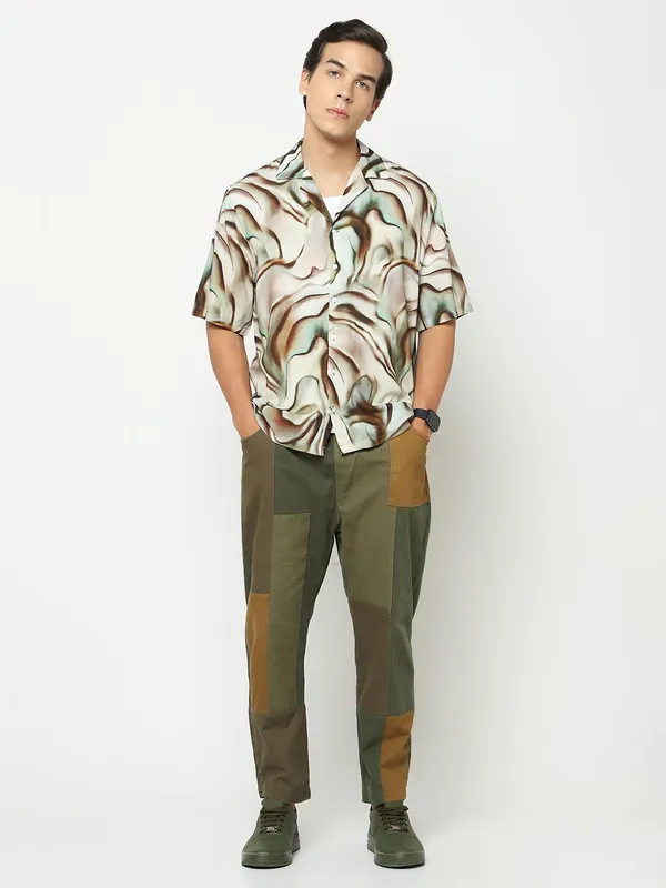 Brushstroke_Oversized_Viscose_Shirt_100%_Viscose_Oversized_Fit