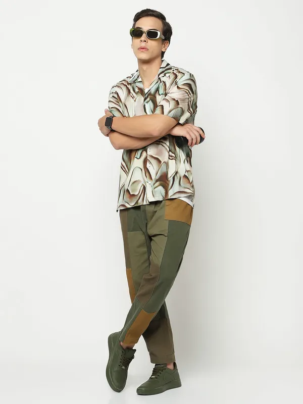 Brushstroke_Oversized_Viscose_Shirt_100%_Viscose_Oversized_Fit