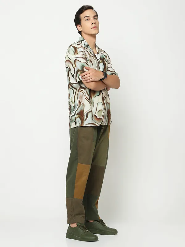 Brushstroke_Oversized_Viscose_Shirt_100%_Viscose_Oversized_Fit