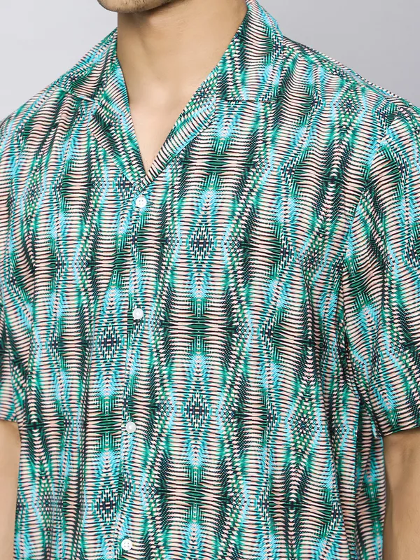 Glitchy_Geometric_Oversized_Viscose_Shirt_100%_Viscose_Oversized_Fit