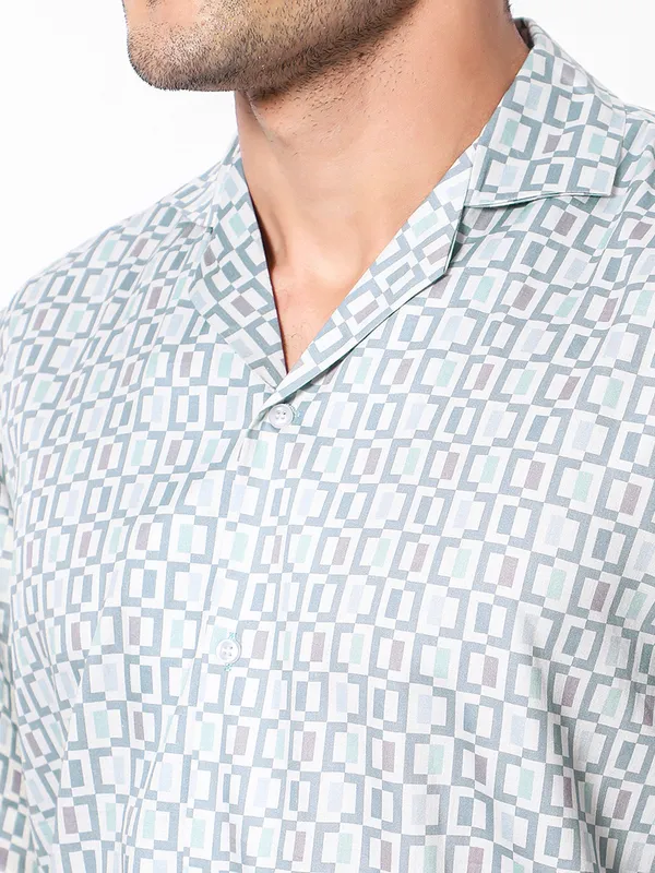 Geometric_Square_Oversized_Cotton_Shirt_100%_Cotton_Oversized_Fit