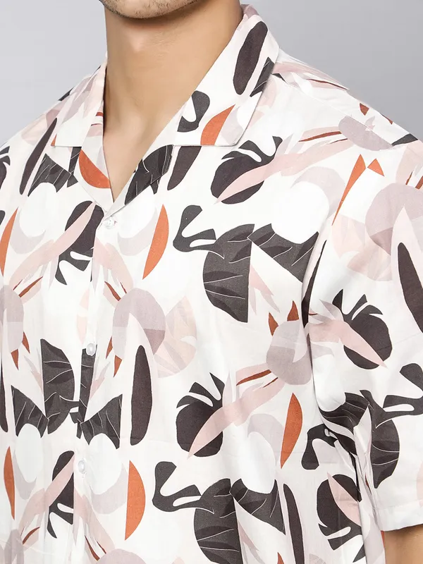 Cut_Out_Leaves_Oversized_Cotton_Shirt_100%_Cotton_Oversized_Fit