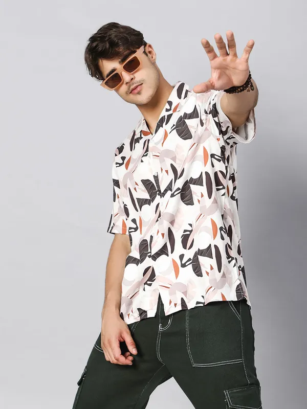 Cut_Out_Leaves_Oversized_Cotton_Shirt_100%_Cotton_Oversized_Fit