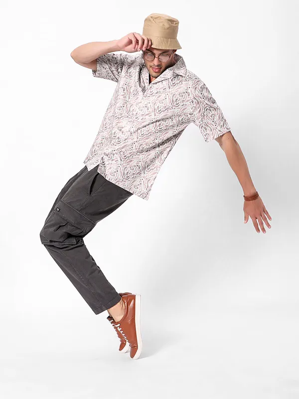 Groovy_Pattern_Oversized_Cotton_Shirt_100%_Cotton_Oversized_Fit