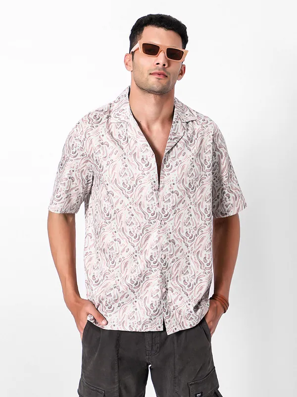 Groovy_Pattern_Oversized_Cotton_Shirt_100%_Cotton_Oversized_Fit