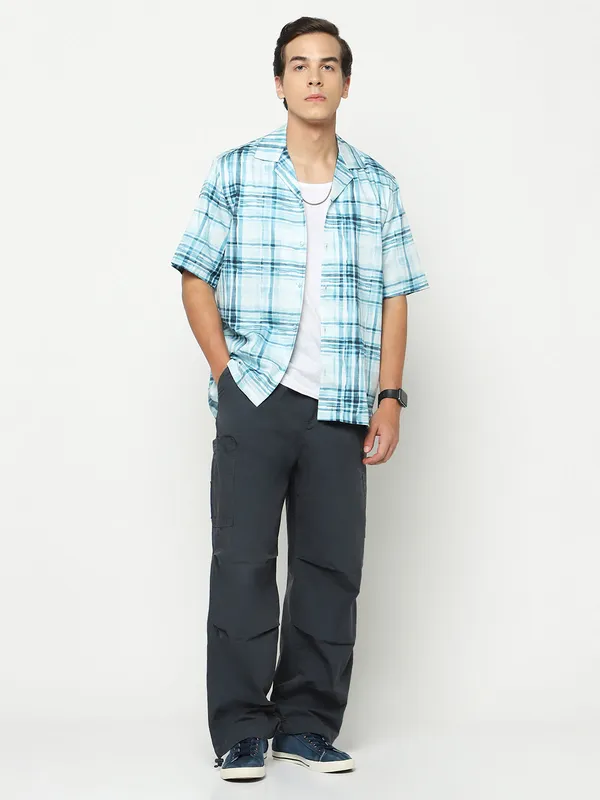 Modern_Plaid_Oversized_Cotton_Shirt_100%_Cotton_Oversized_Fit