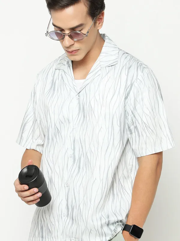 Wavy_Texture_Oversized_Cotton_Shirt_100%_Cotton_Oversized_Fit