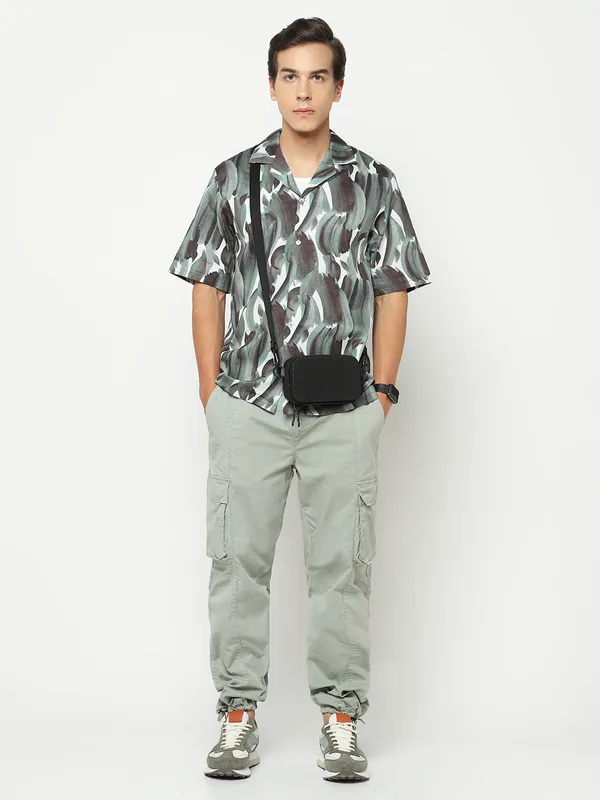 Immense_Brushstroke_Oversized_Cotton_Shirt_100%_Cotton_Oversized_Fit