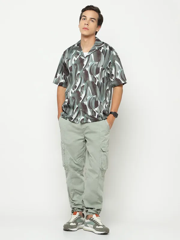 Immense_Brushstroke_Oversized_Cotton_Shirt_100%_Cotton_Oversized_Fit