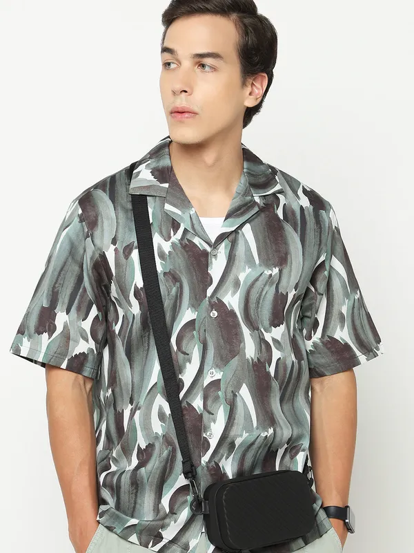 Immense_Brushstroke_Oversized_Cotton_Shirt_100%_Cotton_Oversized_Fit
