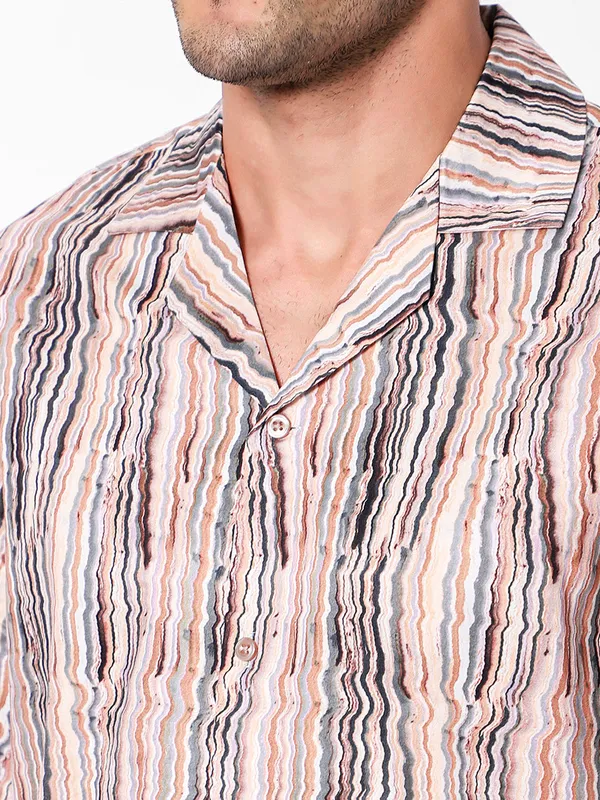 Vertical_Swirl_Lines_Oversized_Cotton_Shirt_100%_Cotton_Oversized_Fit