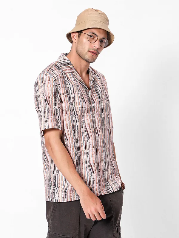 Vertical_Swirl_Lines_Oversized_Cotton_Shirt_100%_Cotton_Oversized_Fit
