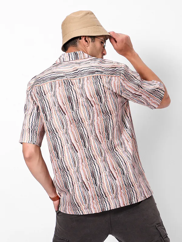 Vertical_Swirl_Lines_Oversized_Cotton_Shirt_100%_Cotton_Oversized_Fit