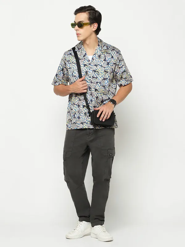 Modern_Contemporary_Oversized_Cotton_Shirt_100%_Cotton_Oversized_Fit
