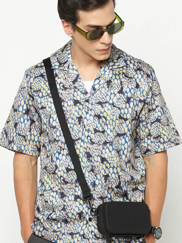 Modern_Contemporary_Oversized_Cotton_Shirt_100%_Cotton_Oversized_Fit