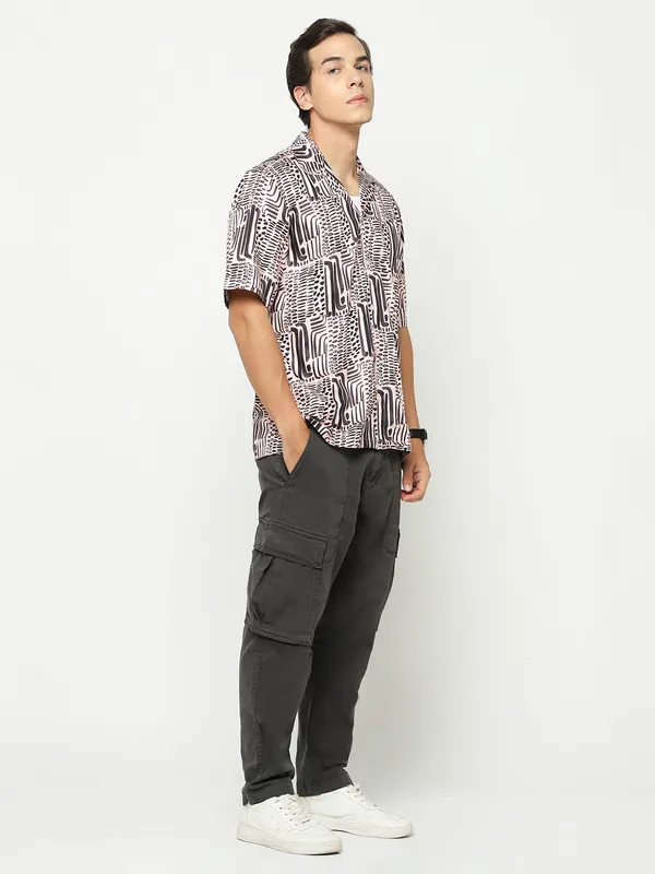 Bold_Abstract_Oversized_Cotton_Shirt_100%_Cotton_Oversized_Fit