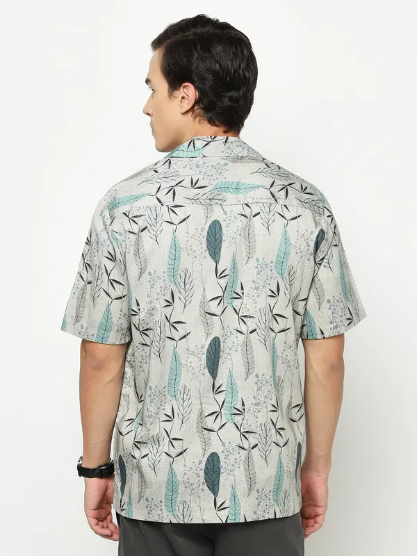 Leaves_Silhouette_Oversized_Cotton_Shirt_100%_Cotton_Oversized_Fit