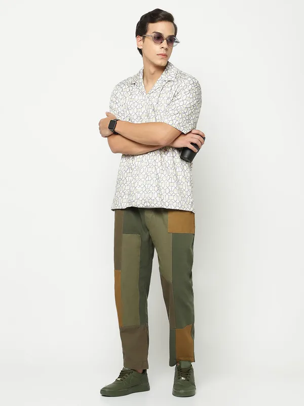 Geometric_Pattern_Oversized_Cotton_Shirt_100%_Cotton_Oversized_Fit